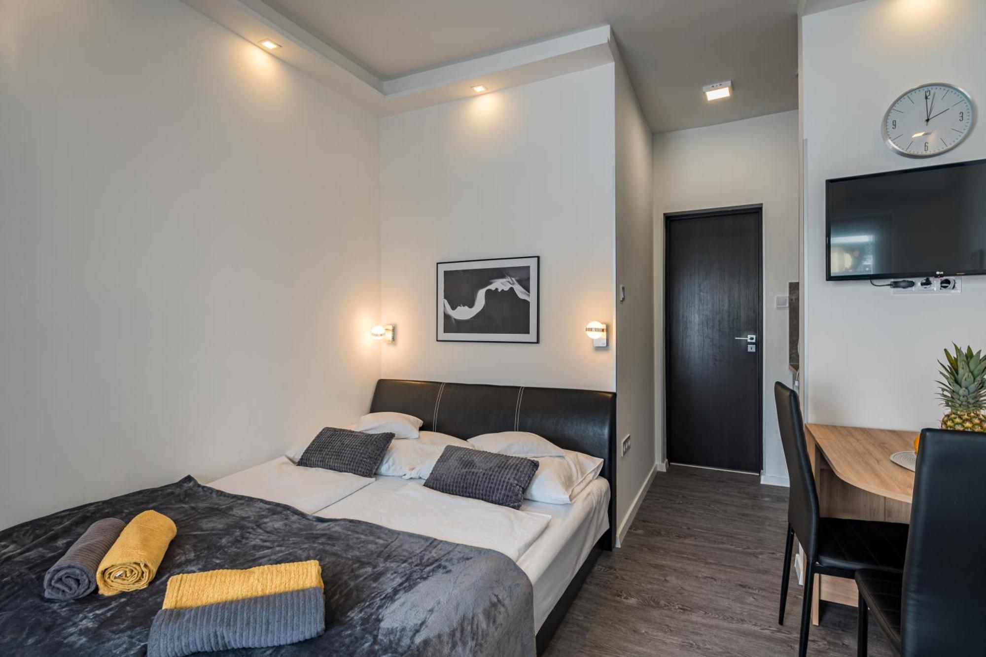Balatonic Lemon Apartmanhaz Siófok Extérieur photo